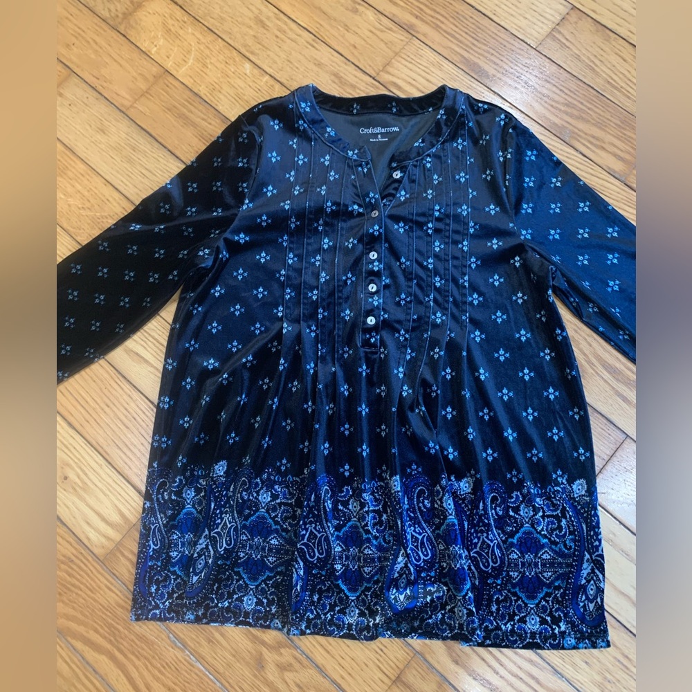 Croft and Barrow Velvet Top